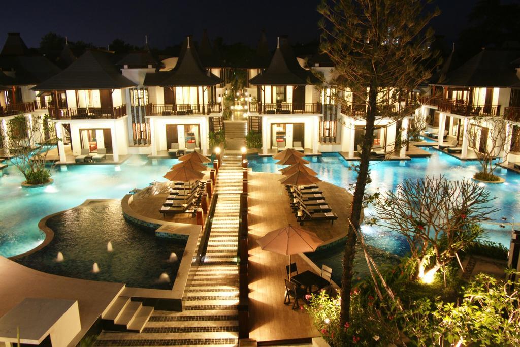Z Through By The Zign Hotel Pattaya Exterior photo